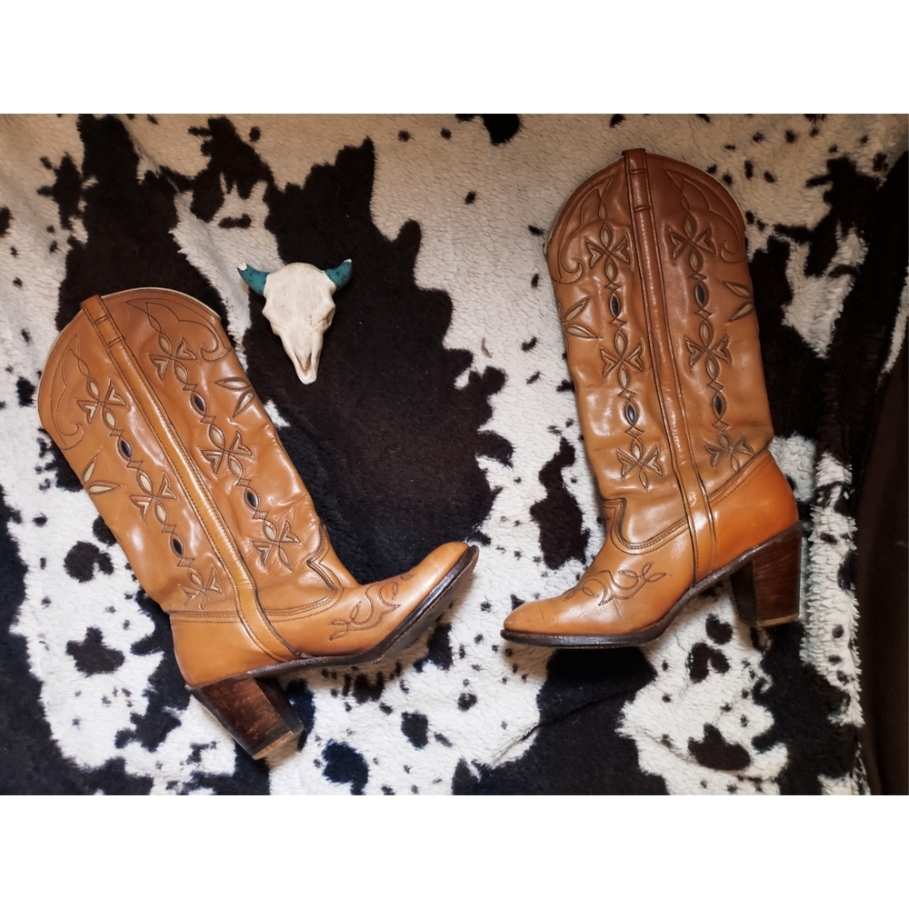 "DINGO" WOMEN'S HEELED COWBOY BOOTS - BROWN
